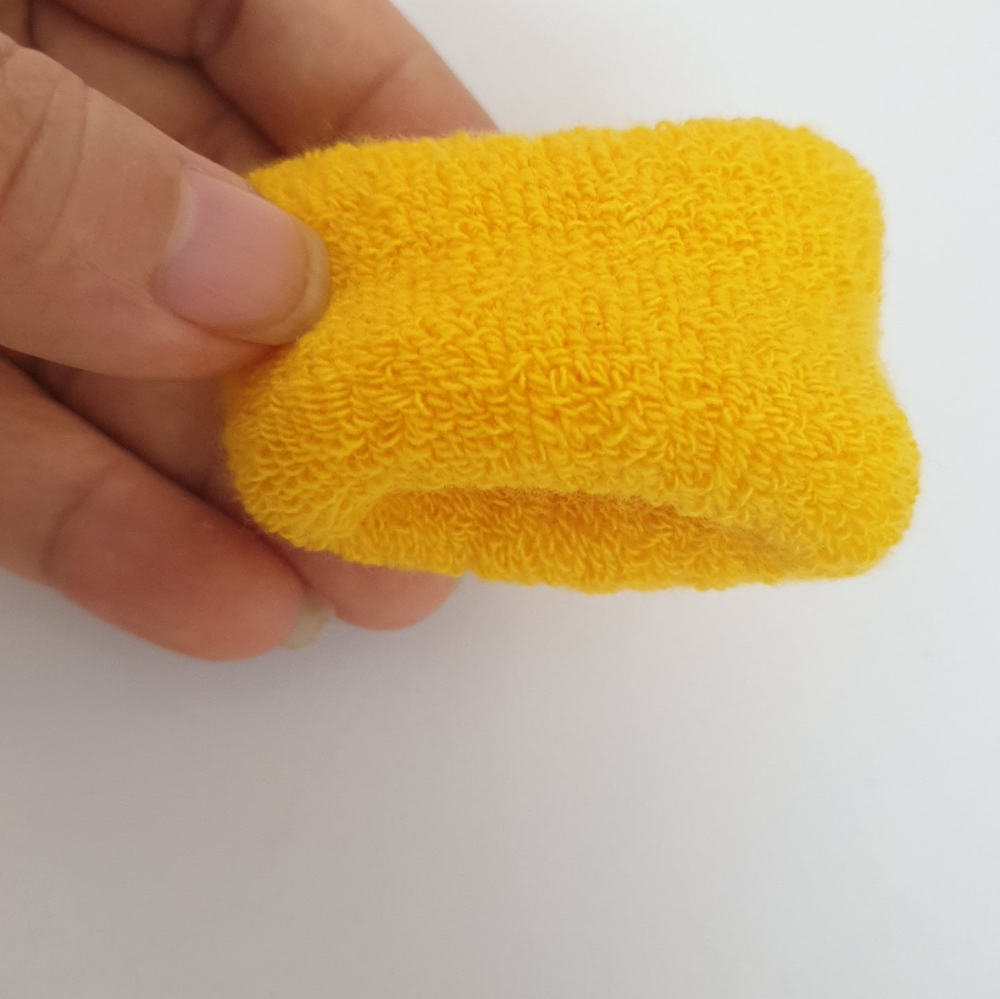 hair ties, women, yellow